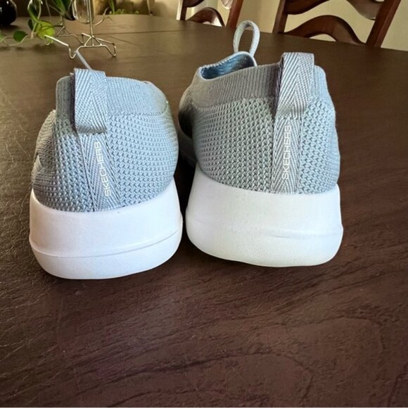 Skechers stretch women’s size 8 sneakers good condition gray cloth white… - Picture 3 of 9